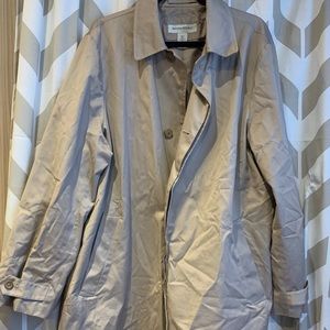 Banana Republic Camel trench style coat in XL.